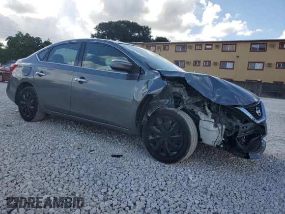 ✅ 2018 Nissan Sentra SR • VIN: 3N1AB7AP6JY272873 • Лот: 89809985. Опубликован ранее на Copart с пробегом 291 556 миль. Бесплатный доступ к архиву аукционных продаж из США и подробный отчёт об истории автомобиля на DreamBid. Изображение 4.