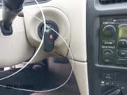 ✅ 2002 Toyota Solara SE • VIN: 2T1CE22P22C000370 • Lot: 41528835. Listed on IAAI with 215,628 mi. Free auction sales archive from the USA and detailed vehicle history report at DreamBid. Image 11.