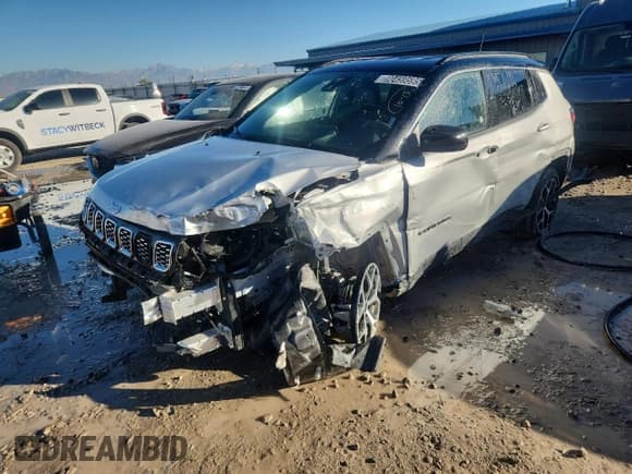 ✅ 2025 Jeep Compass Limited • VIN: 3C4NJDCN5ST546607 • Lot: 90459595. Listed on Copart with 13,243 mi. Free auction sales archive from the USA and detailed vehicle history report at DreamBid. Image 1.