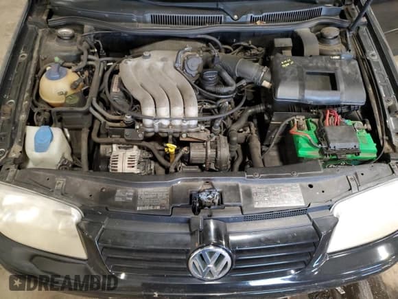 ✅ 2000 Volkswagen Jetta GL • VIN: 3VWRC29MXYM119311 • Лот: 77212834. Опубликован ранее на Copart с пробегом 75 477 миль. Бесплатный доступ к архиву аукционных продаж из США и подробный отчёт об истории автомобиля на DreamBid. Изображение 11.