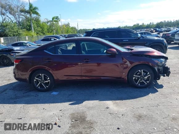 ✅ 2025 Nissan Sentra SV • VIN: 3N1AB8CV8SY364375 • Lot: 43592087. Listed on IAAI with 1,204 mi. Free auction sales archive from the USA and detailed vehicle history report at DreamBid. Image 13.