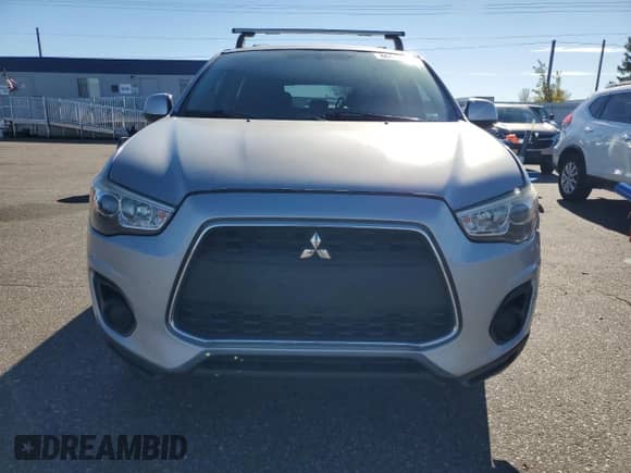 2015 Mitsubishi Outlander ES с VIN 4A4AR3AW6FE056687, выставлен на аукционе Copart как лот 86441125 с пробегом 139 922 миль миль и Списание • Salvage title. История ставок и продаж доступна на DreamBid. Изображение 5.