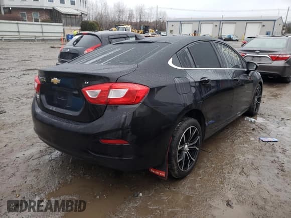 ✅ 2017 Chevrolet Cruze LT • VIN: 1G1BE5SM7H7193623 • Lot: 36055983. Listed on Copart with 77,640 mi. Free auction sales archive from the USA and detailed vehicle history report at DreamBid. Image 3.