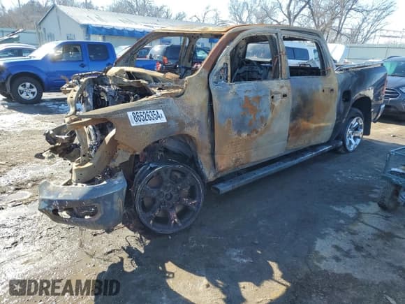 ✅ 2023 Ram 1500 Big Horn • VIN: 1C6SRFFT4PN539776 • Lot: 86526354. Wystawiony na Copart z przebiegiem Nie podano. Bezpłatny archiwum sprzedaży aukcyjnych z USA i szczegółowy raport historii pojazdu na DreamBid. Zdjęcie 1.