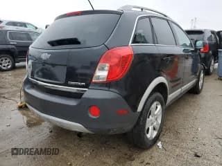 ✅ 2014 Chevrolet Captiva Sport LS • VIN: 3GNAL2EKXES544031 • Lot: 43563775. Wystawiony na Copart z przebiegiem 100 097 mil. Bezpłatny archiwum sprzedaży aukcyjnych z USA i szczegółowy raport historii pojazdu na DreamBid. Zdjęcie 3.