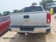 ✅ 2018 Chevrolet Silverado 1500 LTZ • VIN: 3GCUKSERXJG320289 • Lot: 42280081. Wystawiony na IAAI z przebiegiem 116 493 mil. Bezpłatny archiwum sprzedaży aukcyjnych z USA i szczegółowy raport historii pojazdu na DreamBid. Zdjęcie 16.