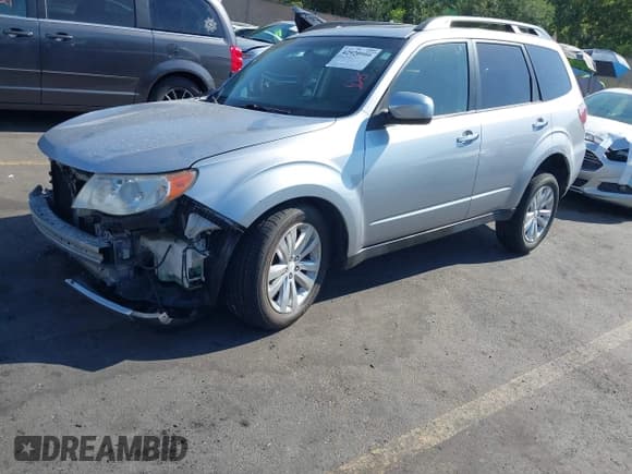 ✅ 2012 Subaru Forester X Limited • VIN: JF2SHAEC9CH459707 • Лот: 42920966. Опубликован ранее на IAAI с пробегом Не указан. Бесплатный доступ к архиву аукционных продаж из США и подробный отчёт об истории автомобиля на DreamBid. Изображение 17.