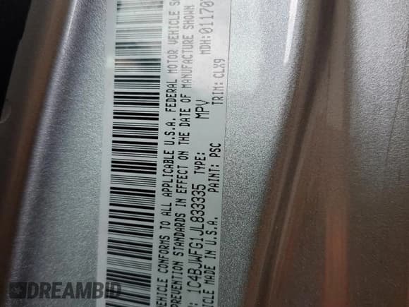 ✅ 2018 Jeep Wrangler Unlimited Rubicon Recon • VIN: 1C4BJWFG1JL833335 • Lot: 69692525. Wystawiony na Copart z przebiegiem 69 564 mil. Bezpłatny archiwum sprzedaży aukcyjnych z USA i szczegółowy raport historii pojazdu na DreamBid. Zdjęcie 14.