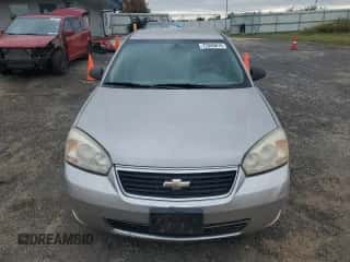 2007 Chevrolet Malibu z VIN 1G1ZS68N67F249701, wystawiony jako Copart lot #72045674 z przebiegiem 133 120 mil mil oraz Czysty tytuł • Clean title. Historia ofert i sprzedaży dostępna na DreamBid. Obrazek 5.
