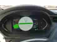 2017 Chevrolet Bolt EV LT z VIN 1G1FW6S06H4180509, wystawiony jako Copart lot #49254594 z przebiegiem 52 252 mil mil oraz . Historia ofert i sprzedaży dostępna na DreamBid. Obrazek 9.