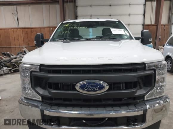 ✅ 2022 Ford F-250 XL • VIN: 1FTBF2B61NEF95875 • Lot: 41577817. Listed on IAAI with 14,901 mi. Free auction sales archive from the USA and detailed vehicle history report at DreamBid. Image 6.