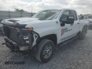 2021 Chevrolet Silverado 2500HD Work Truck z VIN 1GC5YLE72MF106104, wystawiony jako Copart lot #62894895 z przebiegiem 168 193 mil mil oraz Szkoda całkowita • Salvage title. Historia ofert i sprzedaży dostępna na DreamBid. Obrazek 1.