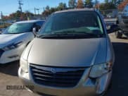 ✅ 2006 Chrysler Town & Country Touring • VIN: 2A4GP54L26R783679 • Lot: 43599692. Listed on IAAI with 87,285 mi. Free auction sales archive from the USA and detailed vehicle history report at DreamBid. Image 12.