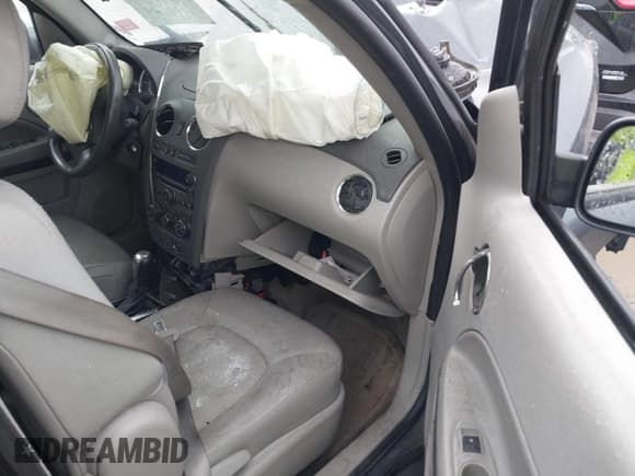 ✅ 2010 Chevrolet HHR 2LT • VIN: 3GNBACDV3AS552624 • Lot: 40864898. Listed on IAAI with Not provided. Free auction sales archive from the USA and detailed vehicle history report at DreamBid. Image 5.