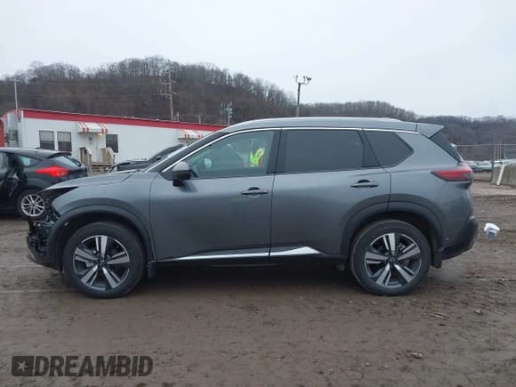 ✅ 2022 Nissan Rogue SL • VIN: 5N1BT3CB9NC718260 • Lot: 41514144. Listed on IAAI with 25,397 mi. Free auction sales archive from the USA and detailed vehicle history report at DreamBid. Image 15.