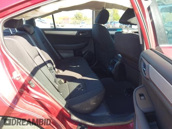 ✅ 2018 Subaru Legacy Premium • VIN: 4S3BNAC66J3008541 • Лот: 43393743. Опубликован ранее на IAAI с пробегом 100 594 миль. Бесплатный доступ к архиву аукционных продаж из США и подробный отчёт об истории автомобиля на DreamBid. Изображение 8.