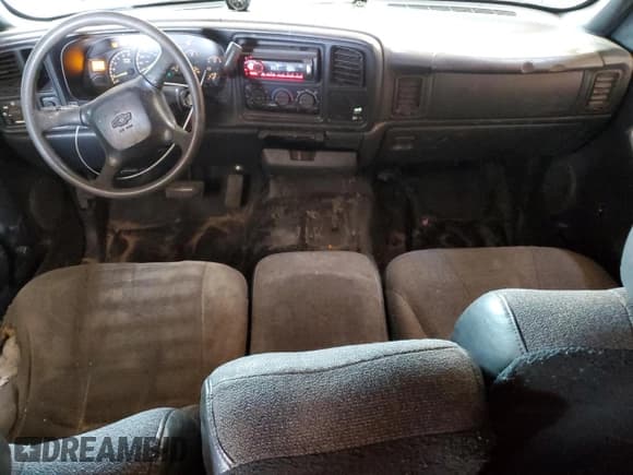 ✅ 2000 Chevrolet Silverado 1500 • VIN: 2GCEC19W0Y1310868 • Лот: 52819815. Опубликован ранее на Copart с пробегом 348 088 миль. Бесплатный доступ к архиву аукционных продаж из США и подробный отчёт об истории автомобиля на DreamBid. Изображение 8.