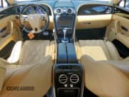 ✅ 2014 Bentley Flying Spur • VIN: SCBEC9ZA8EC088818 • Lot: 61191335. Wystawiony na Copart z przebiegiem 26 781 mil. Bezpłatny archiwum sprzedaży aukcyjnych z USA i szczegółowy raport historii pojazdu na DreamBid. Zdjęcie 8.