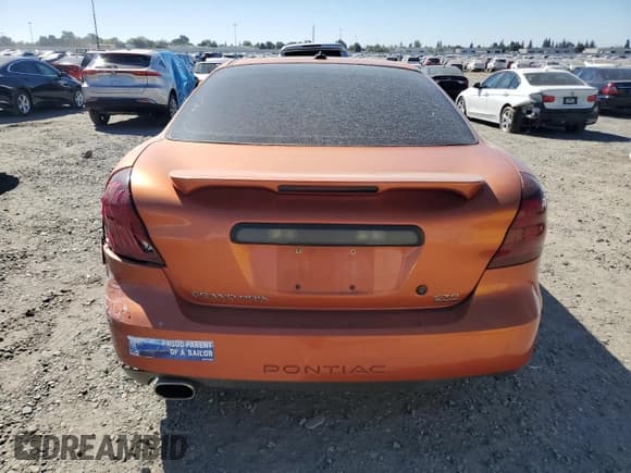 ✅ 2004 Pontiac Grand Prix GTP • VIN: 2G2WR544X41160539 • Lot: 70671784. Wystawiony na Copart z przebiegiem 236 458 mil. Bezpłatny archiwum sprzedaży aukcyjnych z USA i szczegółowy raport historii pojazdu na DreamBid. Zdjęcie 6.