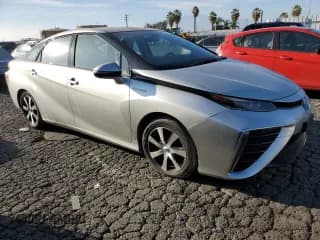 ✅ 2017 Toyota Mirai • VIN: JTDBVRBD3HA002538 • Lot: 91197815. Wystawiony na Copart z przebiegiem 104 770 mil. Bezpłatny archiwum sprzedaży aukcyjnych z USA i szczegółowy raport historii pojazdu na DreamBid. Zdjęcie 4.