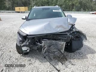 ✅ 2025 Hyundai Venue SEL • VIN: KMHRC8A35SU365903 • Lot: 53184665. Listed on Copart with 1,455 mi. Free auction sales archive from the USA and detailed vehicle history report at DreamBid. Image 5.