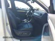 ✅ 2018 Audi Q3 Premium Plus • VIN: WA1JCCFS5JR026980 • Лот: 43168665. Опубликован ранее на IAAI с пробегом 86 255 миль. Бесплатный доступ к архиву аукционных продаж из США и подробный отчёт об истории автомобиля на DreamBid. Изображение 5.