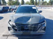 ✅ 2024 Hyundai Tucson SEL • VIN: 5NMJBCDE2RH405327 • Lot: 43228524. Listed on IAAI with 47,629 mi. Free auction sales archive from the USA and detailed vehicle history report at DreamBid. Image 12.