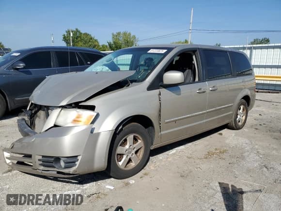 ✅ 2008 Dodge Grand Caravan SXT • VIN: 1D8HN54P28B101180 • Lot: 81223825. Wystawiony na Copart z przebiegiem Nie podano. Bezpłatny archiwum sprzedaży aukcyjnych z USA i szczegółowy raport historii pojazdu na DreamBid. Zdjęcie 1.