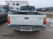 ✅ 2003 Toyota Tacoma PreRunner • VIN: 5TESM92N53Z238618 • Лот: 41334247. Опубликован ранее на IAAI с пробегом 330 556 миль. Бесплатный доступ к архиву аукционных продаж из США и подробный отчёт об истории автомобиля на DreamBid. Изображение 16.