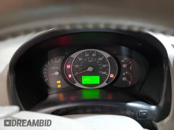 2005 Hyundai Tucson GLS z VIN KM8JN12D35U072088, wystawiony jako Copart lot #65343044 z przebiegiem 191 437 mil mil oraz Szkoda całkowita • Salvage title. Historia ofert i sprzedaży dostępna na DreamBid. Obrazek 9.