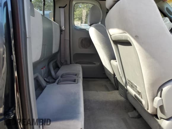 ✅ 2005 Toyota Tacoma PreRunner • VIN: 5TETU62N75Z120690 • Лот: 81987175. Опубликован ранее на Copart с пробегом Не указан. Бесплатный доступ к архиву аукционных продаж из США и подробный отчёт об истории автомобиля на DreamBid. Изображение 10.