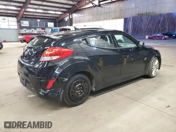 ✅ 2012 Hyundai Veloster w/Gray Int • VIN: KMHTC6AD8CU050131 • Lot: 86982044. Wystawiony na Copart z przebiegiem 118 010 mil. Bezpłatny archiwum sprzedaży aukcyjnych z USA i szczegółowy raport historii pojazdu na DreamBid. Zdjęcie 3.