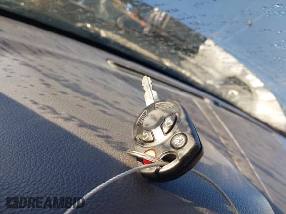 ✅ 2011 Ford Fusion Hybrid • VIN: 3FADP0L37BR335624 • Lot: 43479762. Listed on IAAI with 102,058 mi. Free auction sales archive from the USA and detailed vehicle history report at DreamBid. Image 11.