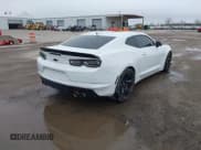 ✅ 2022 Chevrolet Camaro 2SS • VIN: 1G1FH1R74N0103379 • Лот: 41710432. Опубликован ранее на IAAI с пробегом 22 075 миль. Бесплатный доступ к архиву аукционных продаж из США и подробный отчёт об истории автомобиля на DreamBid. Изображение 4.