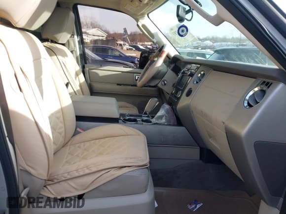 ✅ 2011 Ford Expedition Max Limited • VIN: 1FMJK2A50BEF18096 • Lot: 43871753. Listed on IAAI with 120,449 mi. Free auction sales archive from the USA and detailed vehicle history report at DreamBid. Image 5.