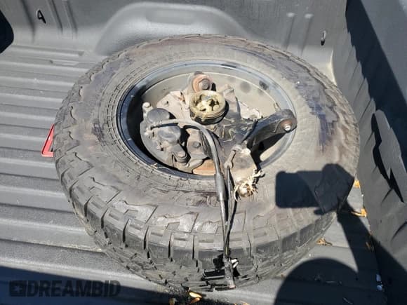 ✅ 2016 Chevrolet Silverado 1500 LT • VIN: 3GCUKREC2GG104756 • Лот: 81645615. Опубликован ранее на Copart с пробегом 76 799 миль. Бесплатный доступ к архиву аукционных продаж из США и подробный отчёт об истории автомобиля на DreamBid. Изображение 12.