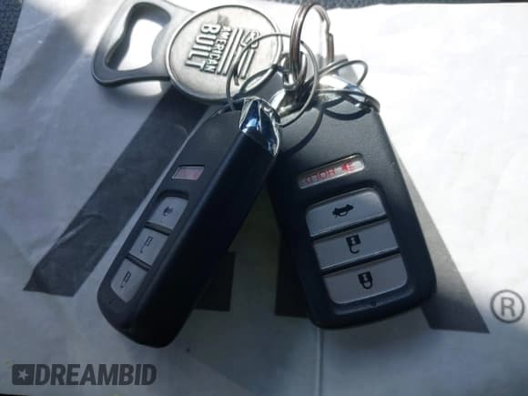 ✅ 2014 Honda Accord EX-L • VIN: 1HGCR2F85EA116647 • Lot: 43391249. Wystawiony na IAAI z przebiegiem 194 887 mil. Bezpłatny archiwum sprzedaży aukcyjnych z USA i szczegółowy raport historii pojazdu na DreamBid. Zdjęcie 11.