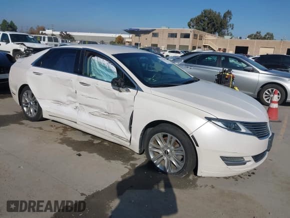 ✅ 2013 Lincoln MKZ Hybrid • VIN: 3LN6L2LU0DR805641 • Lot: 43771948. Wystawiony na IAAI z przebiegiem 153 833 mil. Bezpłatny archiwum sprzedaży aukcyjnych z USA i szczegółowy raport historii pojazdu na DreamBid. Zdjęcie 1.