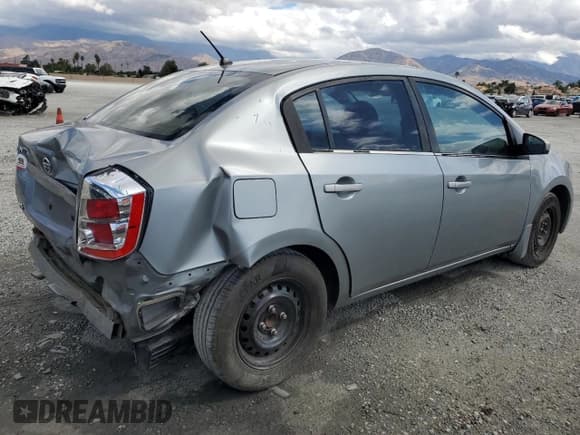 ✅ 2009 Nissan Sentra FE+ • VIN: 3N1AB61E79L667744 • Lot: 81227435. Wystawiony na Copart z przebiegiem 172 533 mil. Bezpłatny archiwum sprzedaży aukcyjnych z USA i szczegółowy raport historii pojazdu na DreamBid. Zdjęcie 3.