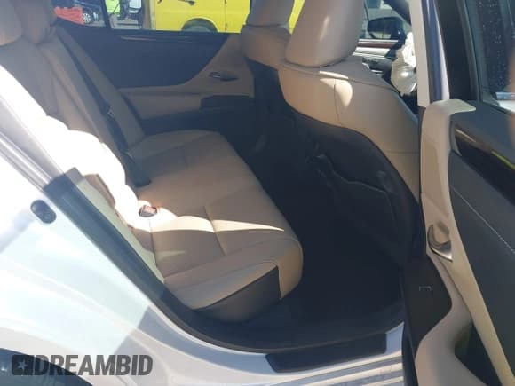 ✅ 2021 Lexus ES 350 • VIN: 58ADZ1B17MU086347 • Lot: 42335584. Wystawiony na IAAI z przebiegiem 60 362 mil. Bezpłatny archiwum sprzedaży aukcyjnych z USA i szczegółowy raport historii pojazdu na DreamBid. Zdjęcie 8.