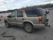 ✅ 2004 Chevrolet Blazer LS • VIN: 1GNDT13X14K123234 • Lot: 51207815. Wystawiony na Copart z przebiegiem 207 832 mil. Bezpłatny archiwum sprzedaży aukcyjnych z USA i szczegółowy raport historii pojazdu na DreamBid. Zdjęcie 2.