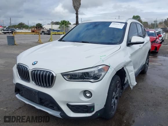 ✅ 2019 BMW X1 xDrive28i • VIN: WBXHT3C56K3H34460 • Лот: 43653674. Опубликован ранее на IAAI с пробегом 49 645 миль. Бесплатный доступ к архиву аукционных продаж из США и подробный отчёт об истории автомобиля на DreamBid. Изображение 2.