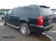 2014 Chevrolet Suburban LT z VIN 1GNSKJE74ER122546, wystawiony jako IAAI lot #42641722 z przebiegiem 435 000 mil mil oraz . Historia ofert i sprzedaży dostępna na DreamBid. Obrazek 18.