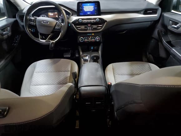 ✅ 2021 Ford Escape SE • VIN: 1FMCU9G66MUA48094 • Lot: 92455375. Listed on Copart with 67,479 mi. Free auction sales archive from the USA and detailed vehicle history report at DreamBid. Image 8.