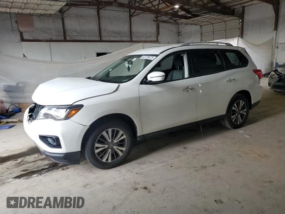 ✅ 2019 Nissan Pathfinder S • VIN: 5N1DR2MM7KC591067 • Лот: 62729875. Опубликован ранее на Copart с пробегом 117 699 миль. Бесплатный доступ к архиву аукционных продаж из США и подробный отчёт об истории автомобиля на DreamBid. Изображение 1.