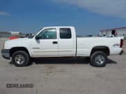 ✅ 2006 Chevrolet Silverado 2500HD LT2 • VIN: 1GCHK29UX6E262621 • Lot: 42322189. Wystawiony na IAAI z przebiegiem 233 221 mil. Bezpłatny archiwum sprzedaży aukcyjnych z USA i szczegółowy raport historii pojazdu na DreamBid. Zdjęcie 14.