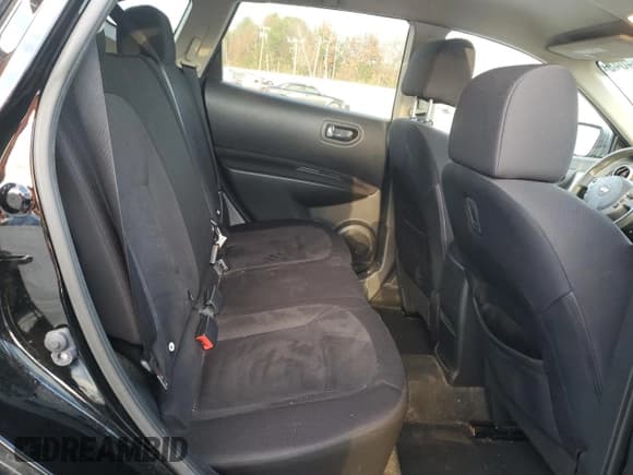 ✅ 2015 Nissan Rogue S • VIN: JN8AS5MV0FW261091 • Lot: 92634045. Wystawiony na Copart z przebiegiem 104 399 mil. Bezpłatny archiwum sprzedaży aukcyjnych z USA i szczegółowy raport historii pojazdu na DreamBid. Zdjęcie 11.