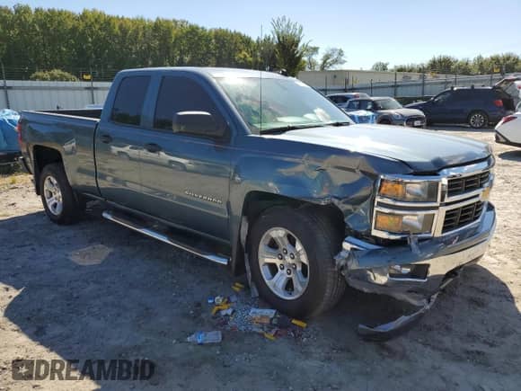 2014 Chevrolet Silverado 1500 LT z VIN 1GCRCREC3EZ261325, wystawiony jako Copart lot #82178435 z przebiegiem 132 685 mil mil oraz Szkoda całkowita • Salvage title. Historia ofert i sprzedaży dostępna na DreamBid. Obrazek 4.