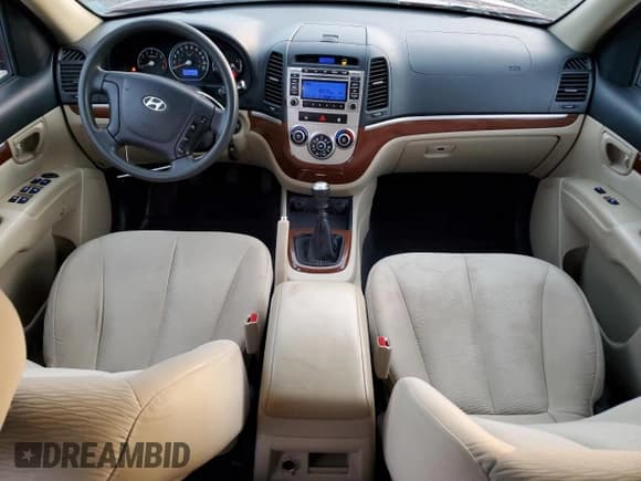 ✅ 2009 Hyundai Santa Fe GLS • VIN: 5NMSG13D29H283636 • Lot: 83018694. Listed on Copart with 274,921 mi. Free auction sales archive from the USA and detailed vehicle history report at DreamBid. Image 8.