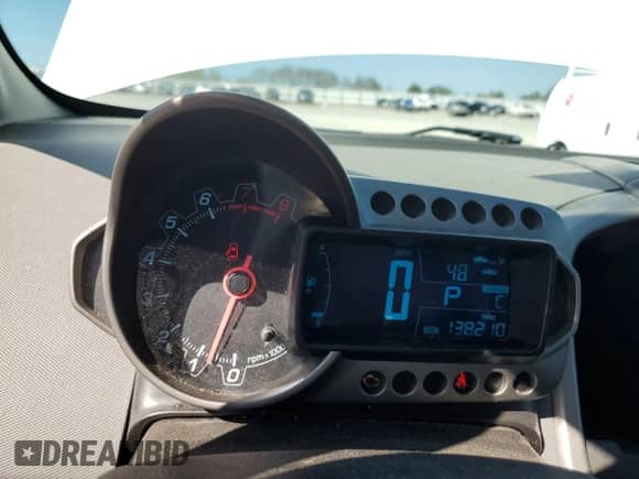 2014 Chevrolet Sonic LT с VIN 1G1JC5SH6E4233207, выставлен на аукционе Copart как лот 84608365 с пробегом 138 210 миль миль и Списание • Salvage title. История ставок и продаж доступна на DreamBid. Изображение 9.